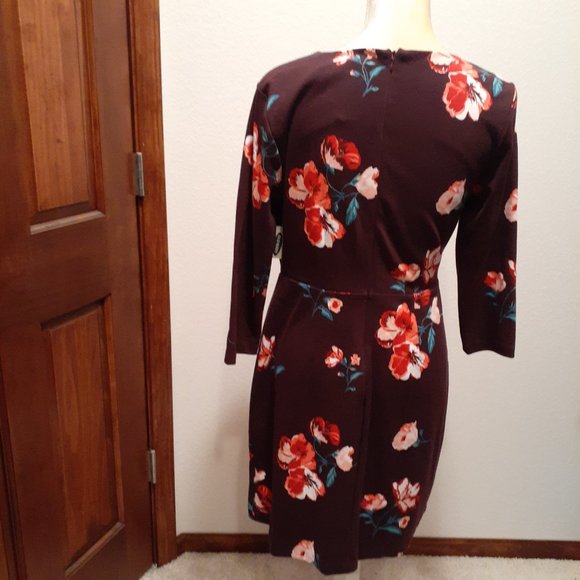 OLD NAVY Floral Brown Burgundy Floral Sheath Style Dress - Size Medium - Picture 5 of 6